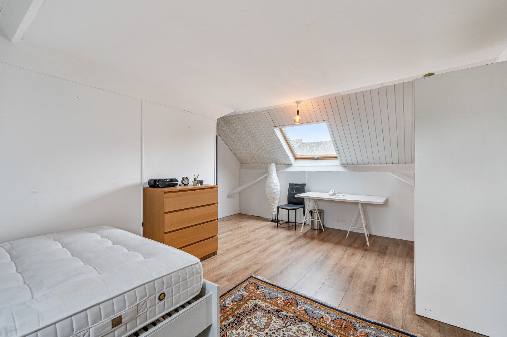 Instapklare woning te Sint-Amandsberg foto 22