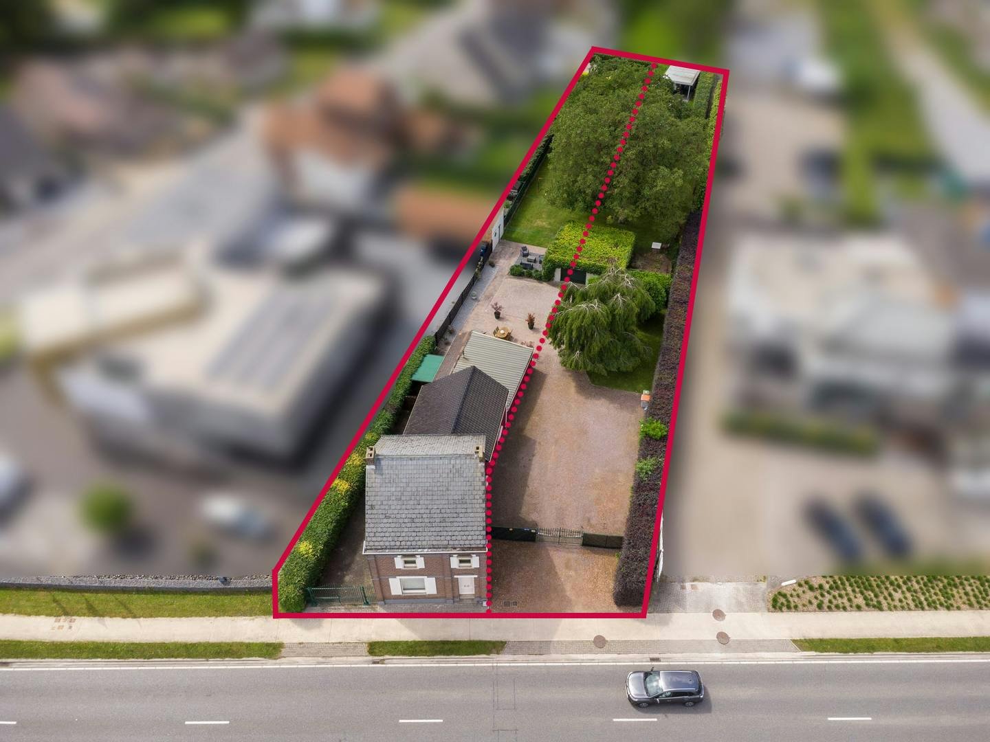 Hoofdfoto van de publicatie: Charmante woning met 3 slaapkamers te koop in Maasmechelen