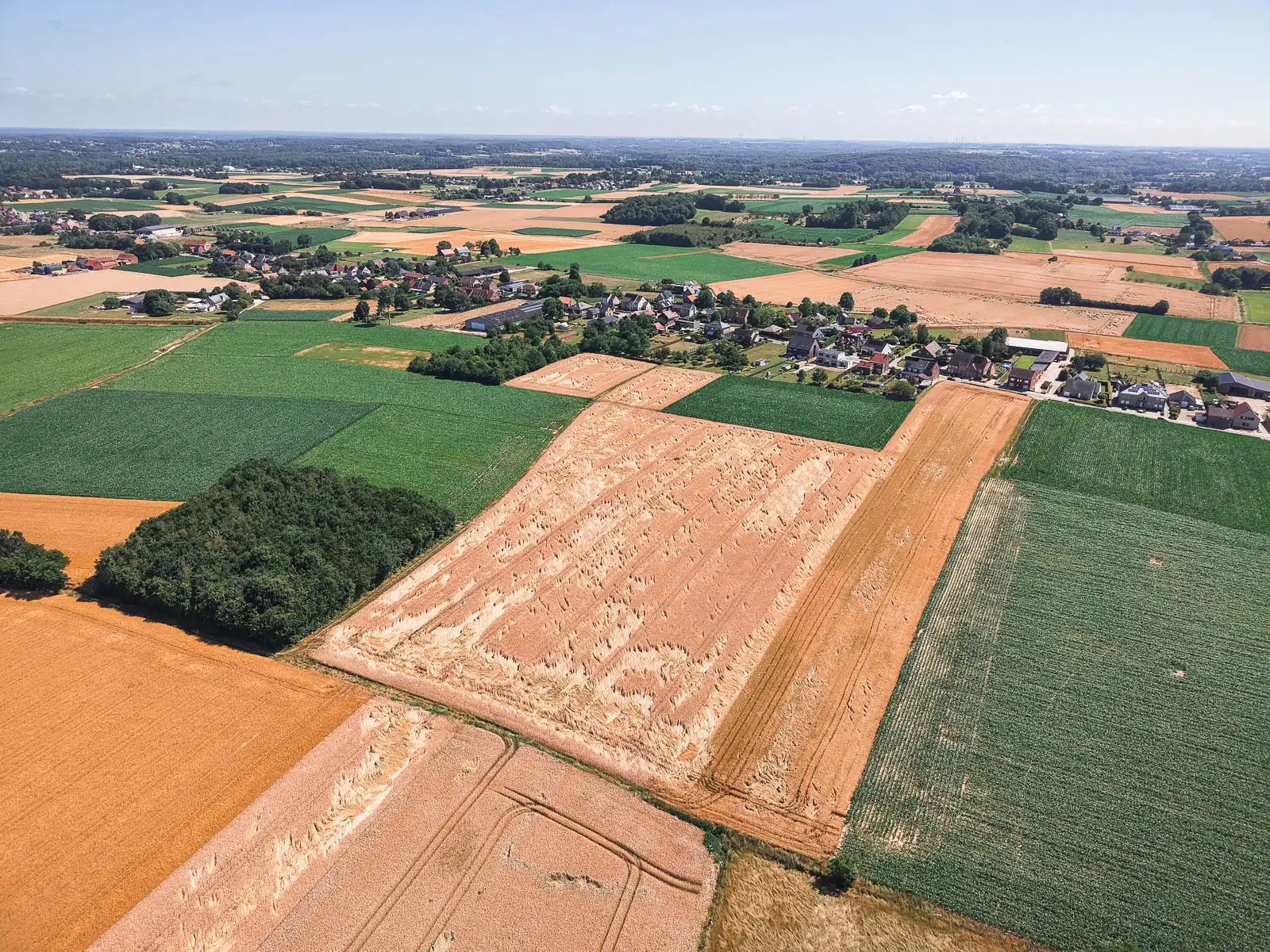Prachtig stuk landbouwgrond op toplocatie in groene omgeving foto 4