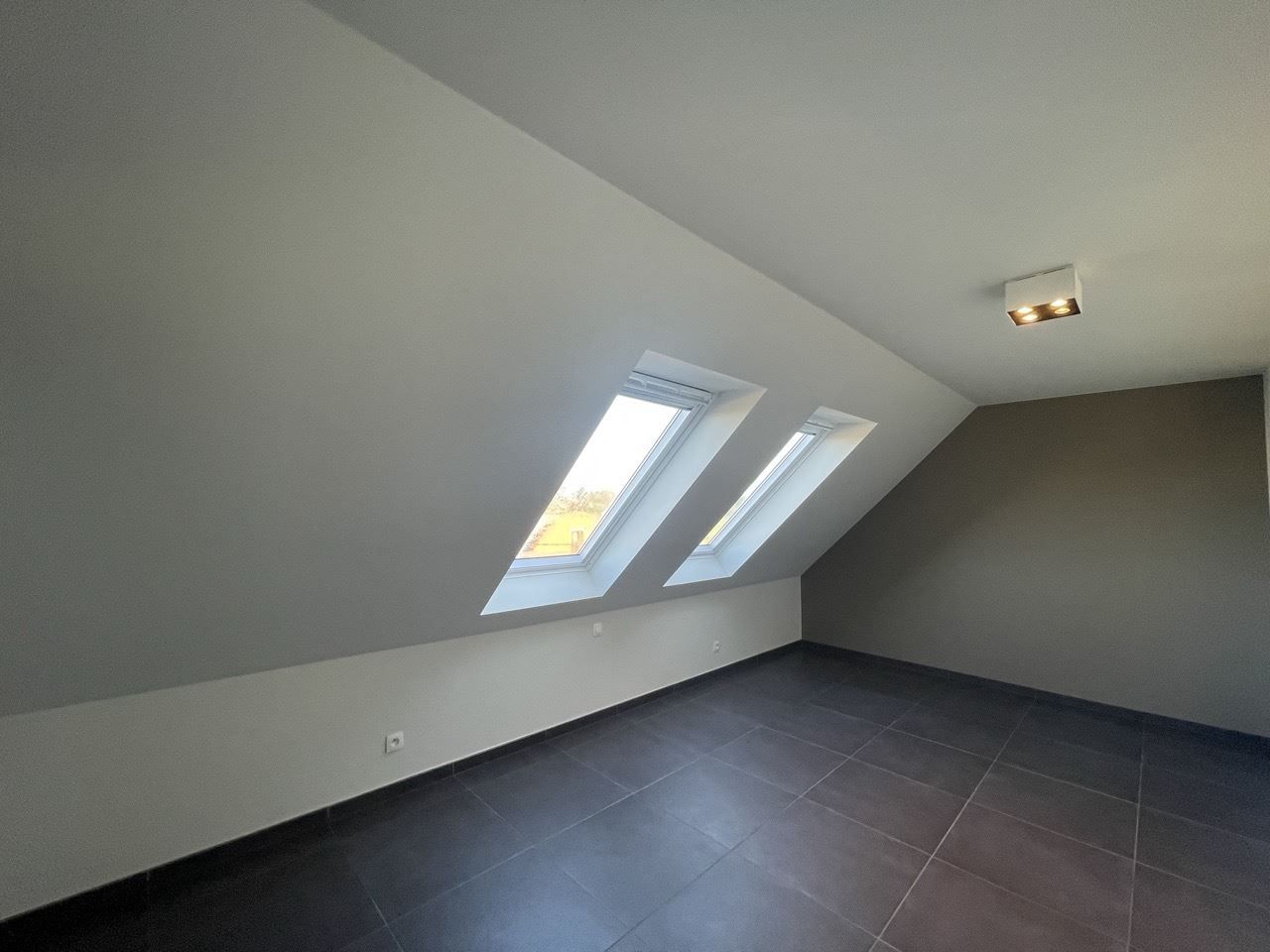 Duplex appartement met 3 slpks, terras (12,63m²) en 3 parkeerplaatsen (Moerbeke) foto 26