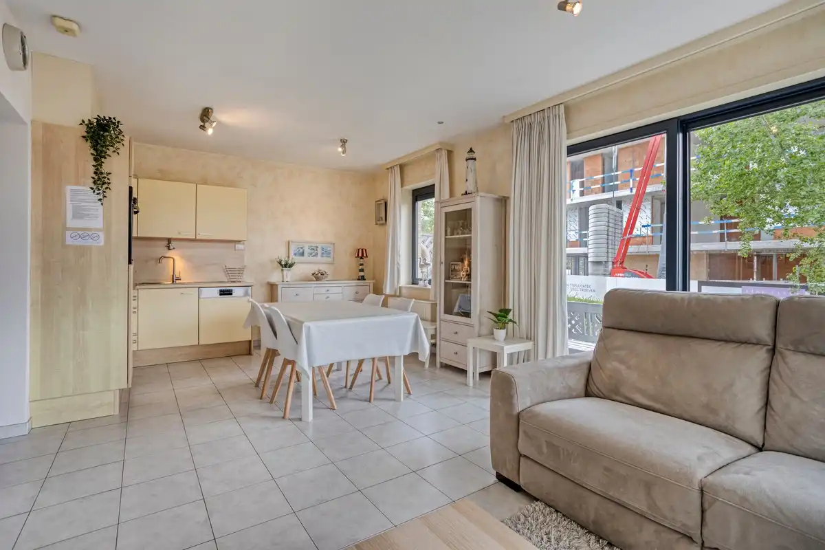 Ruim hoek appartement met 2 slaapkamers foto 7