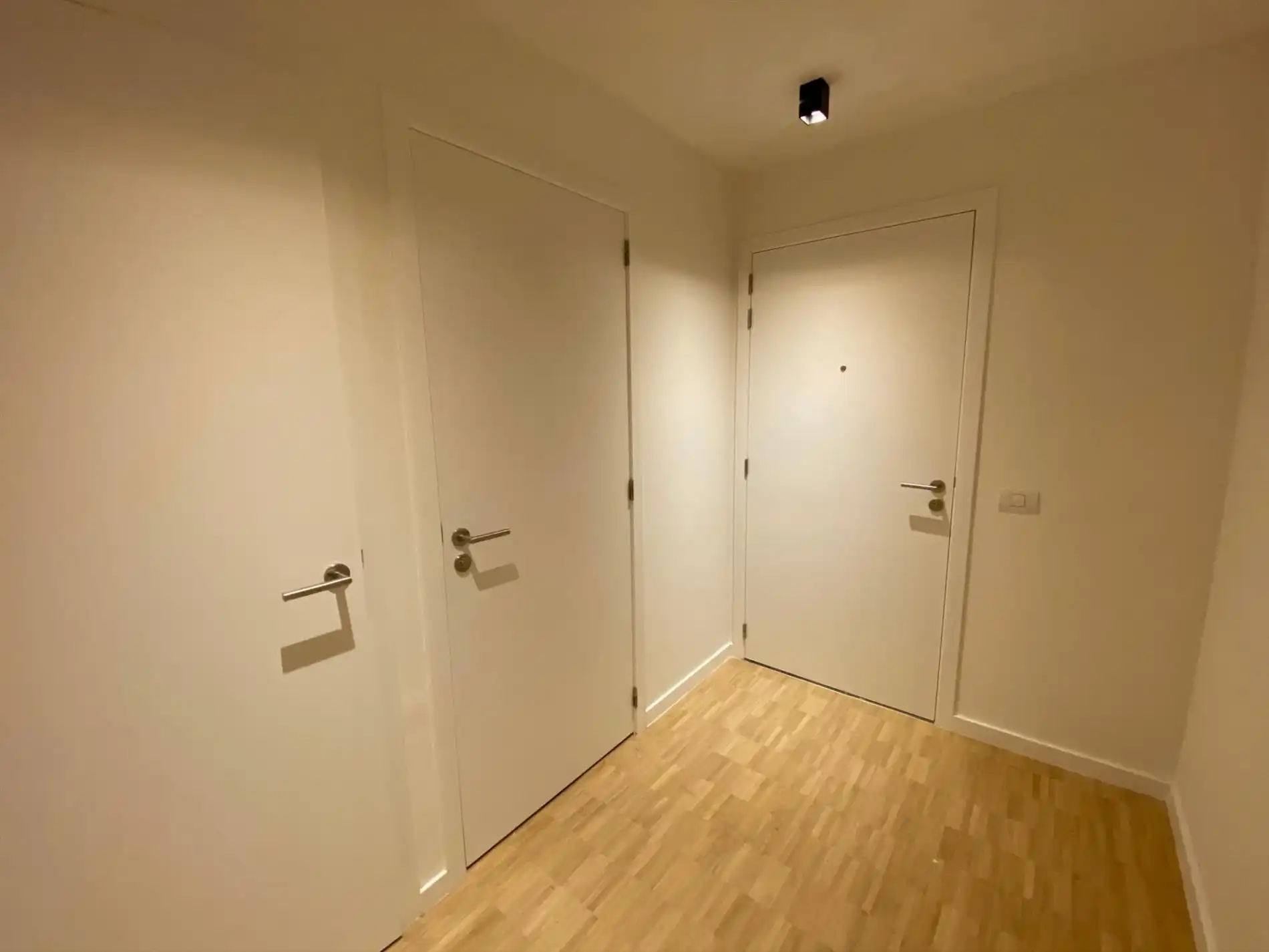 Stijlvol appartement in Park De Borchgrave te koop in Olsene! foto 6