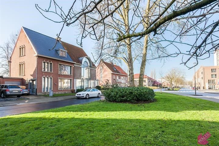 Prachtige halfopen bebouwing met tuin te Linkeroever foto 27