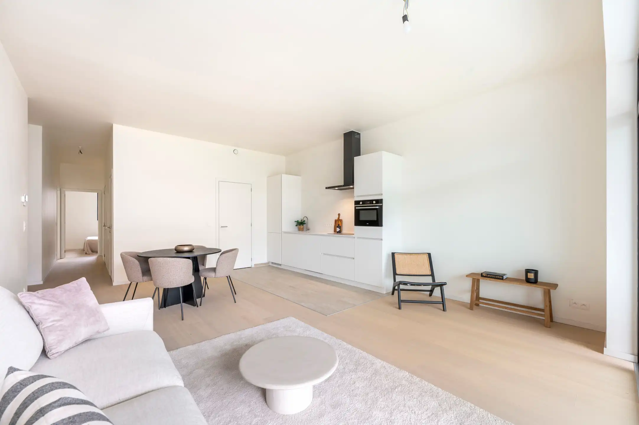 Prachtig nieuwbouw 3 slaapkamer appartement met tuin in hartje Sinaai foto 6