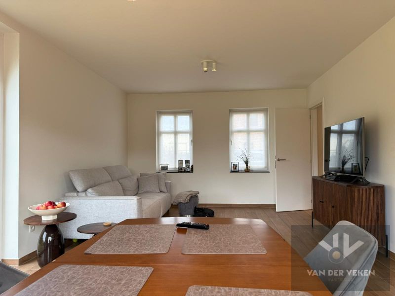BIJNA ENERGIENEUTRALE WONING IN GODSHEIDE foto 3
