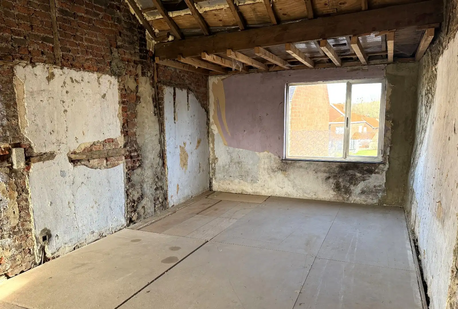 Dubbelwoonst met diepe tuin, rustig gelegen op 2km van de Grote Markt van Tongeren foto 12