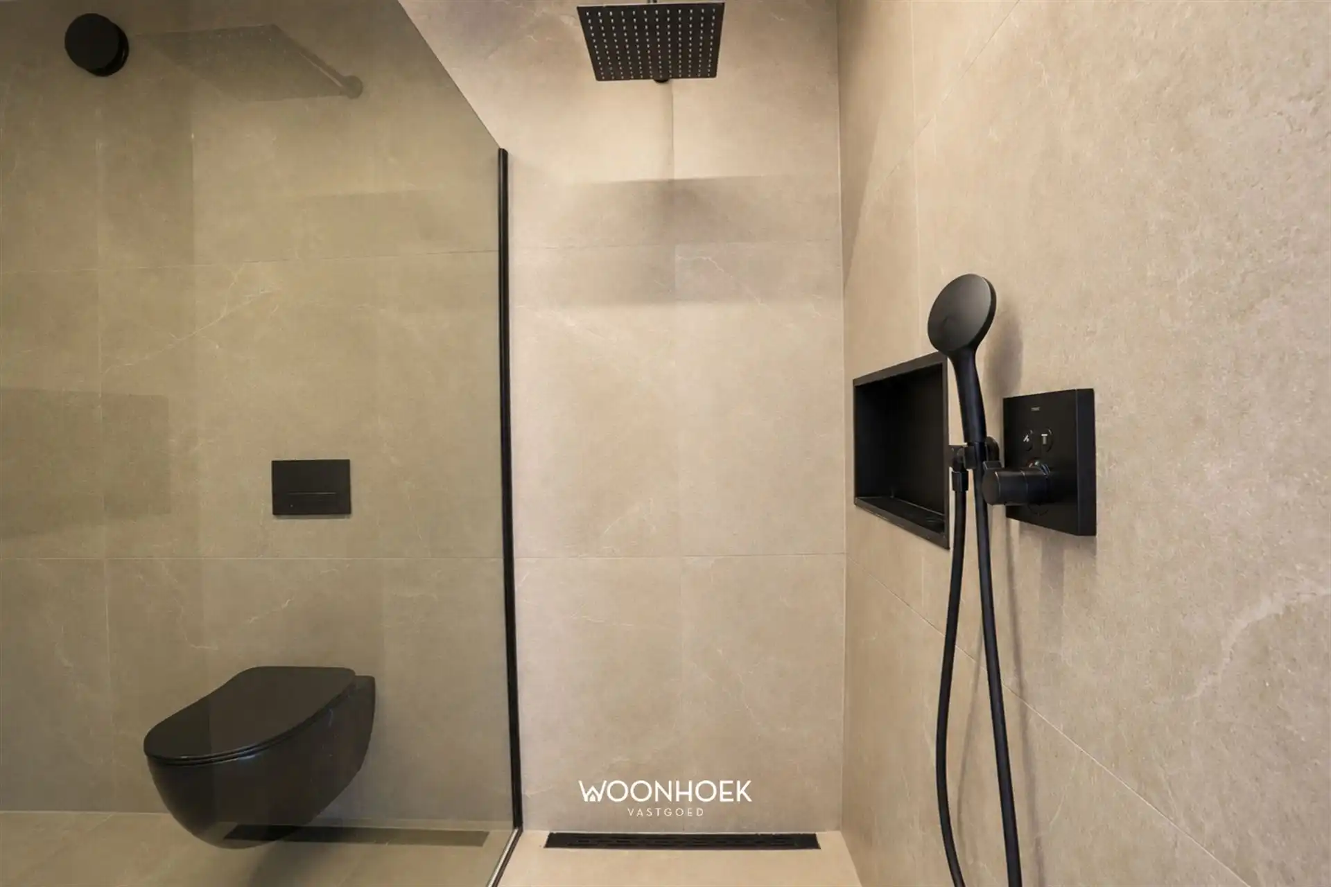 Exclusieve nieuwbouwwoning met hoogwaardige afwerking foto 11