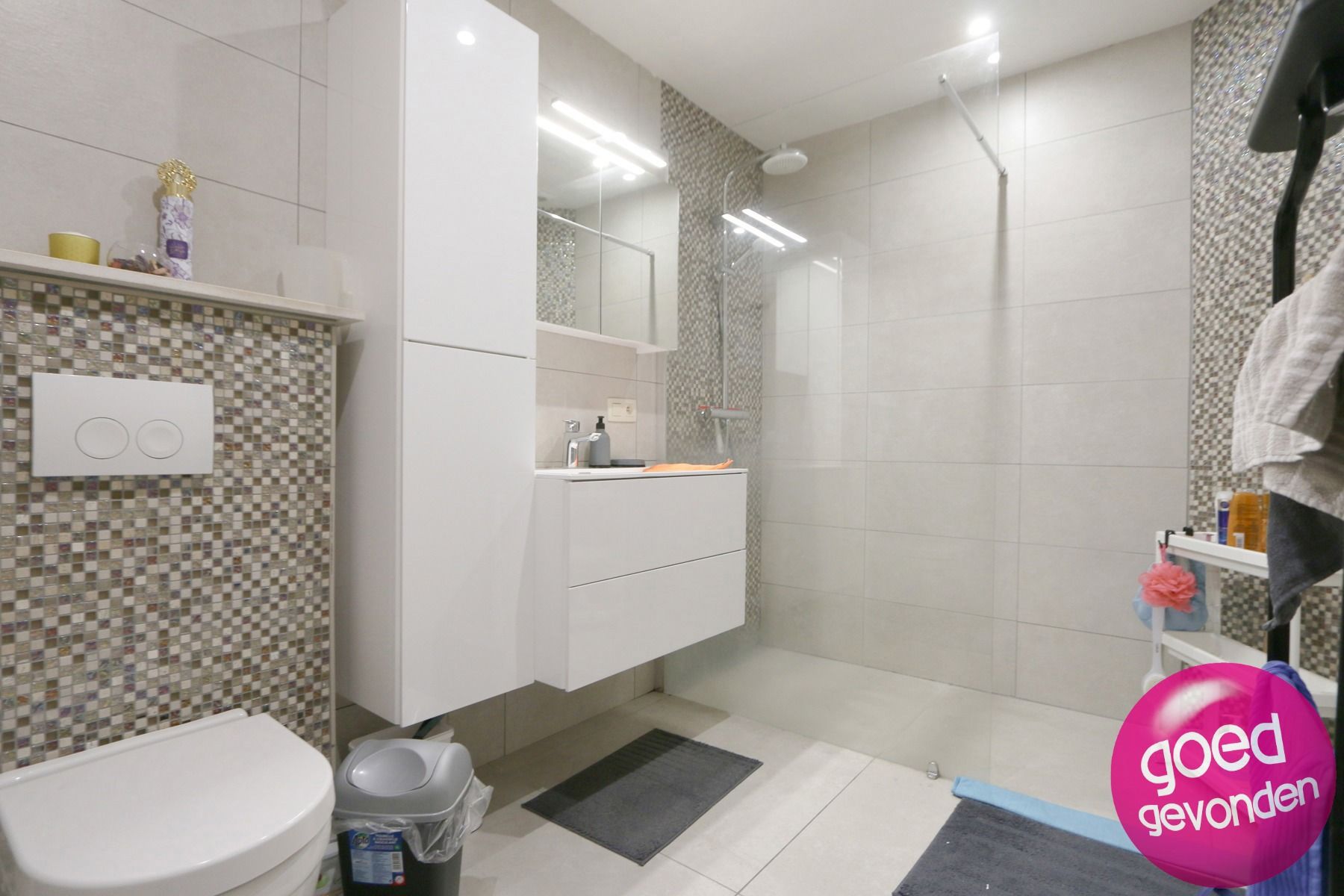 BLOK 2 APP + TERRASSEN + TUINEN + GARAGE foto 28