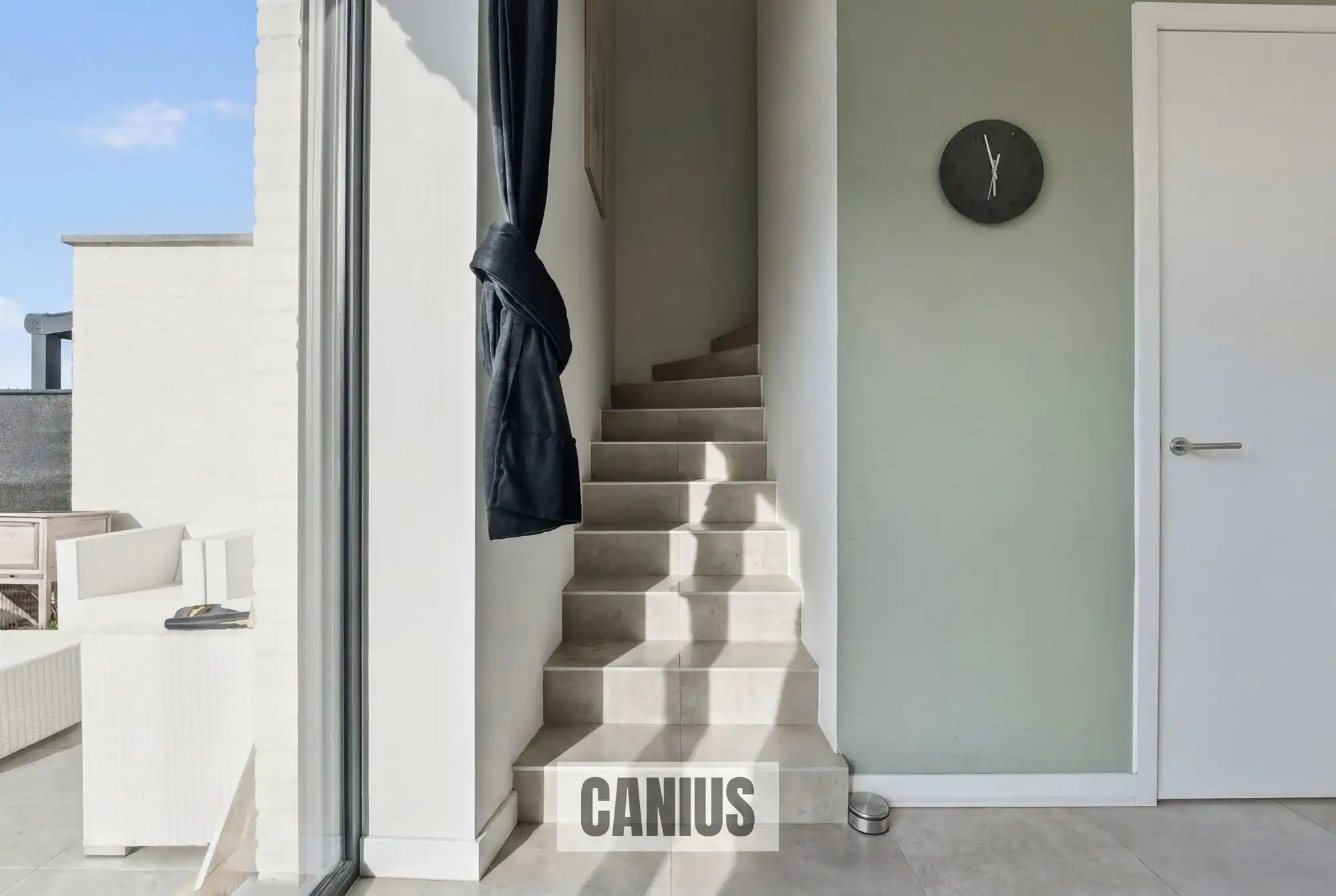 INSTAPKLARE WONING MET 3 SLKS & TUIN foto 8