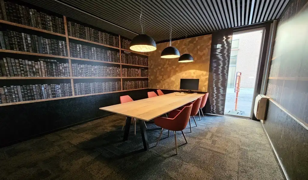 Kantoren te koop in opbrengsteigendom aan klaverblad in Gent foto 5