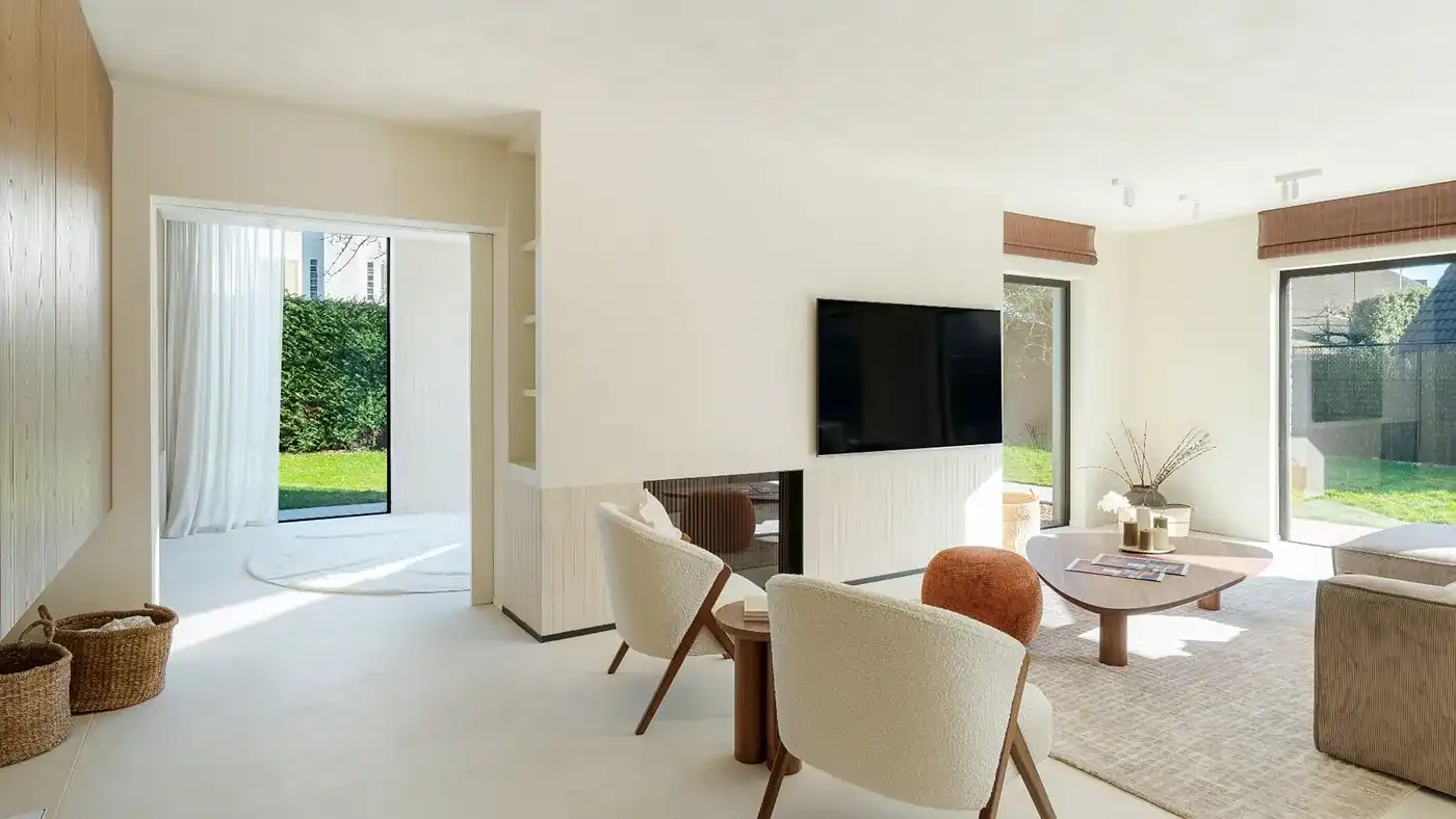 Alleenstaande en luxueus gerenoveerde villa op een rustige en residentiële ligging in Knokke foto 7
