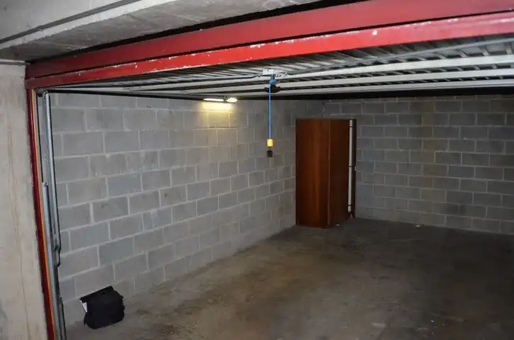 Ruim appartement met twee slpk's, terras en garage in centrum Beverlo foto 16