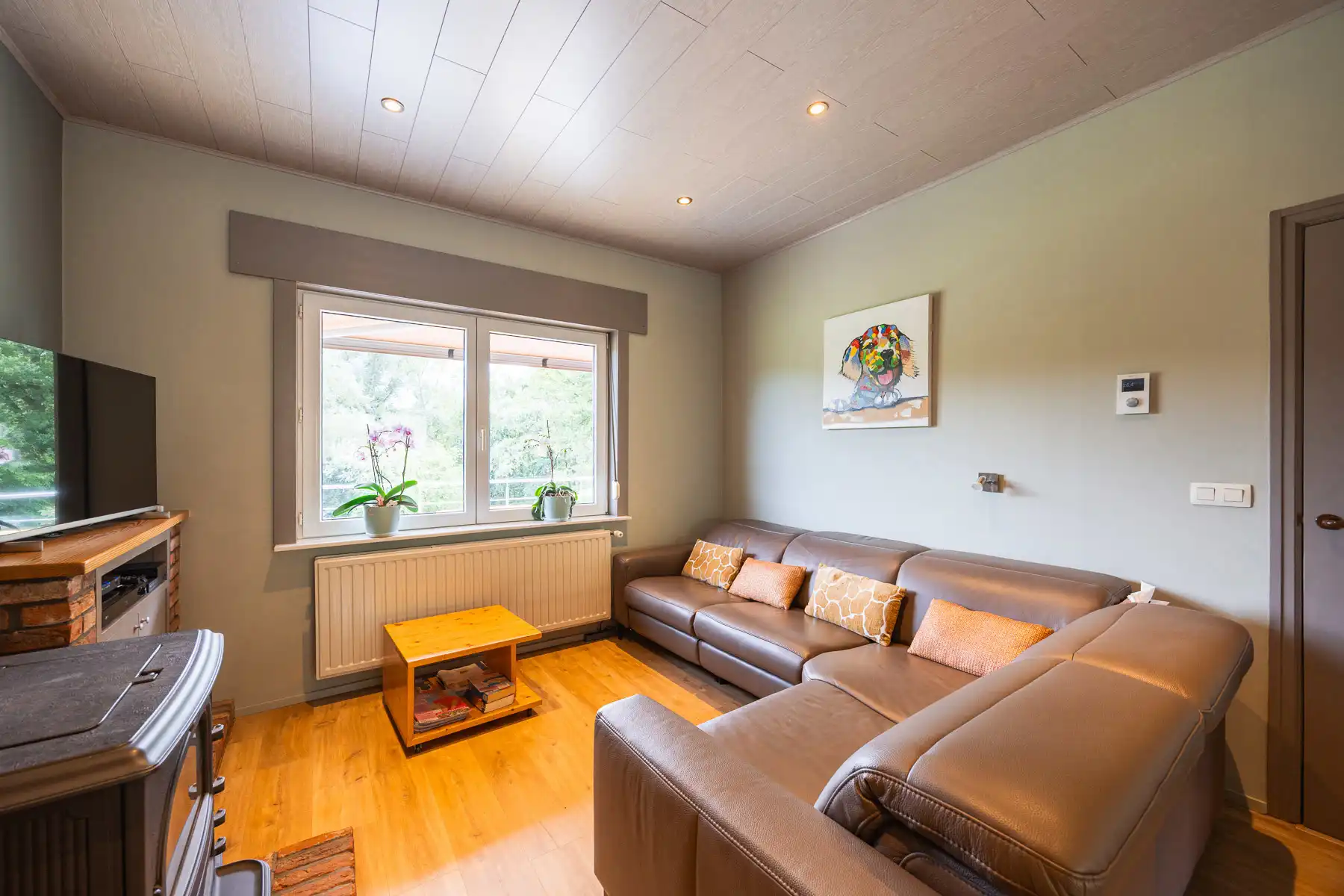 Charmante woning op uniek groen en rustig gelegen perceel foto 5