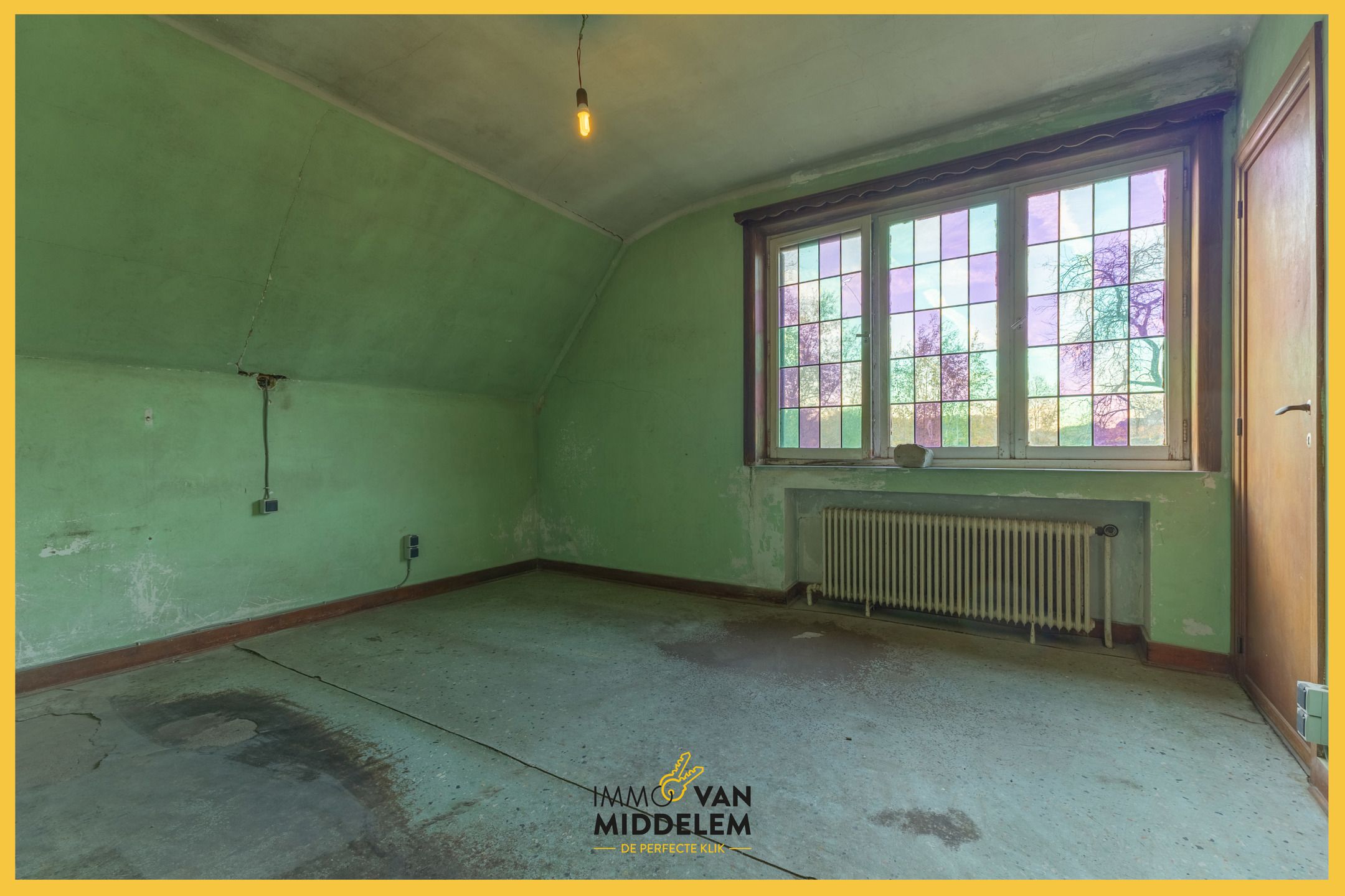 RUSTIG GELEGEN TE RENOVEREN WONING MET PRACHTIG UITZICHT foto 16