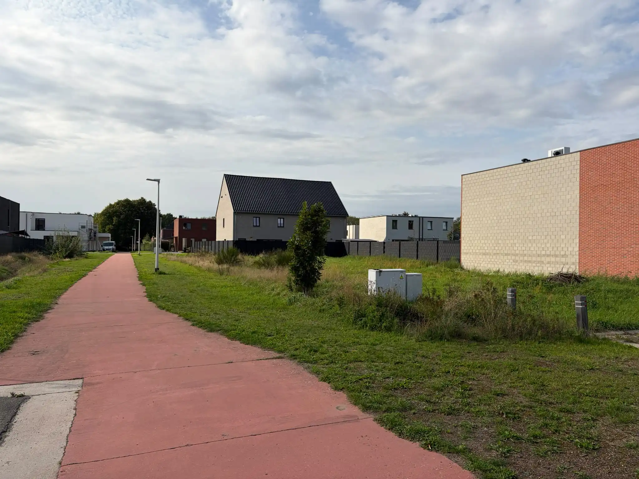 Rustig gelegen bouwgrond HOB in Wijchmaal op 3a85ca. foto 3