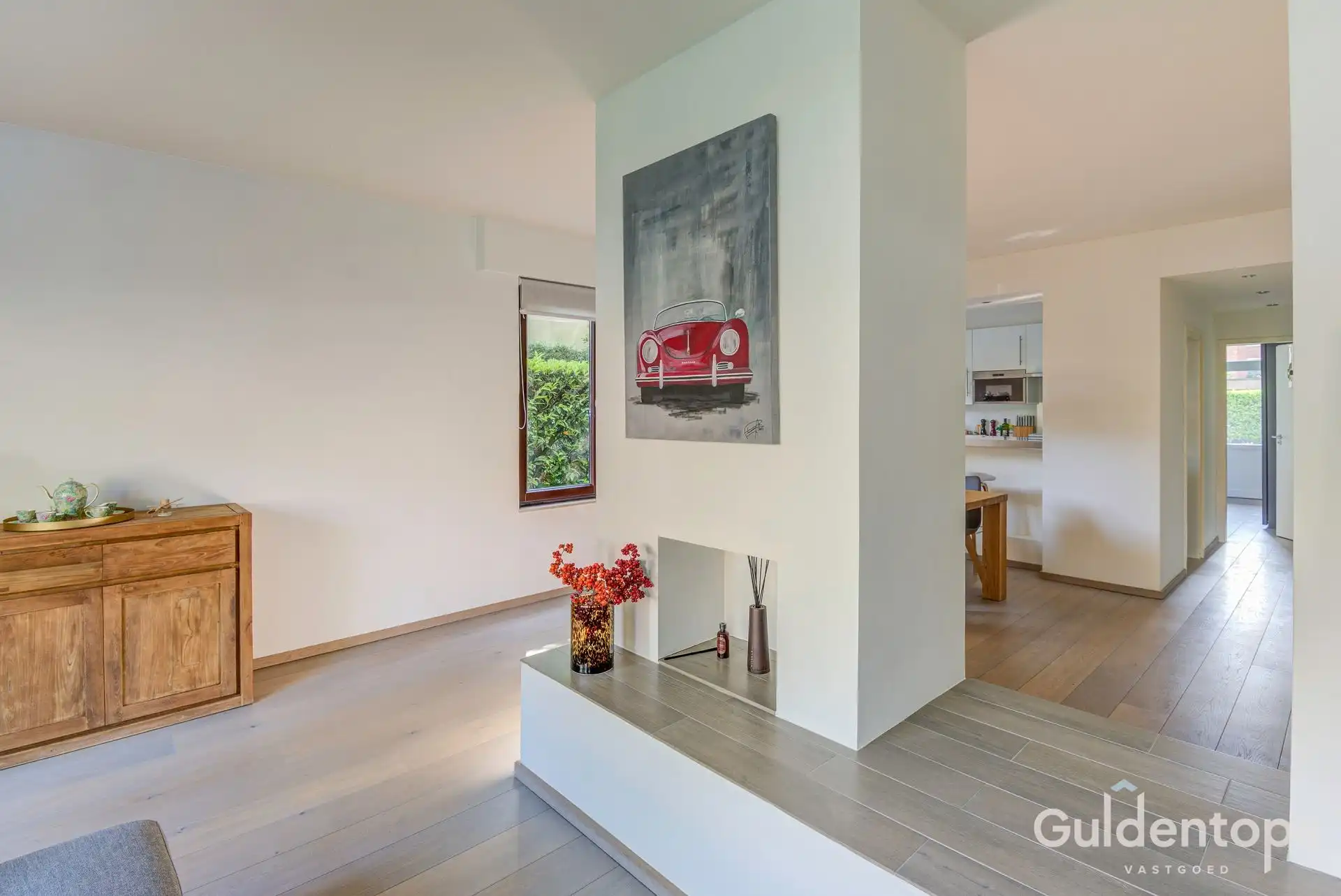 Modern ruim gelijkvloers (2 slk) appartement met ruime tuin foto 8