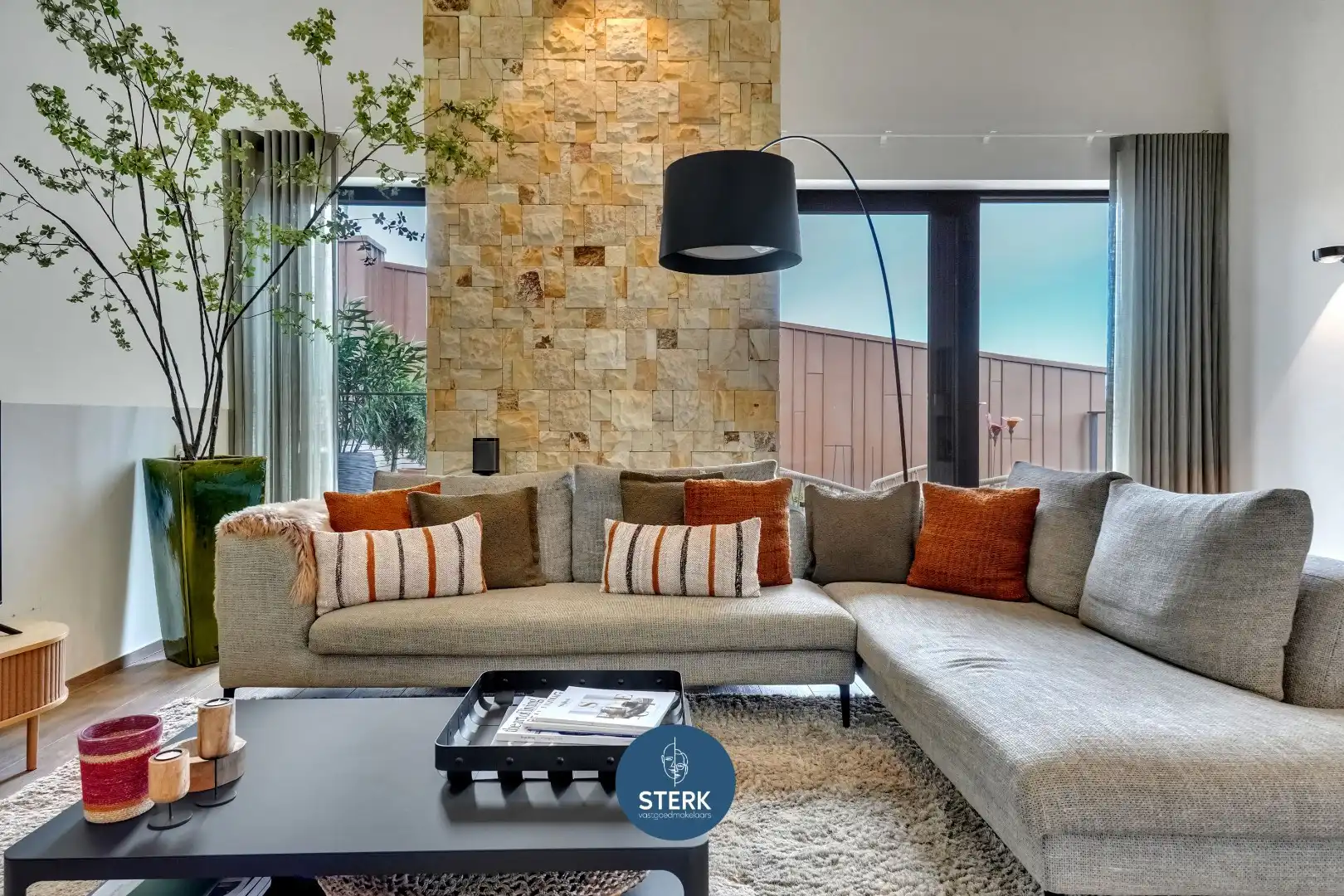 EXCLUSIEF PENTHOUSE OP EEN TOPLOCATIE TE EISDEN-MAASMECHELEN !  foto 22