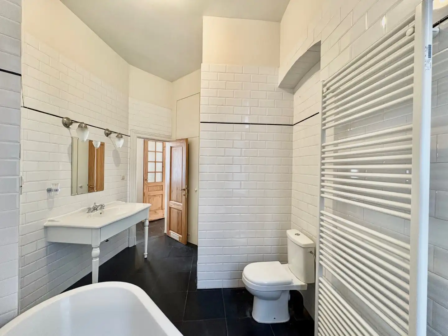 2-slaapkamerappartement met karakter in bruisende wijk Zurenborg foto 16