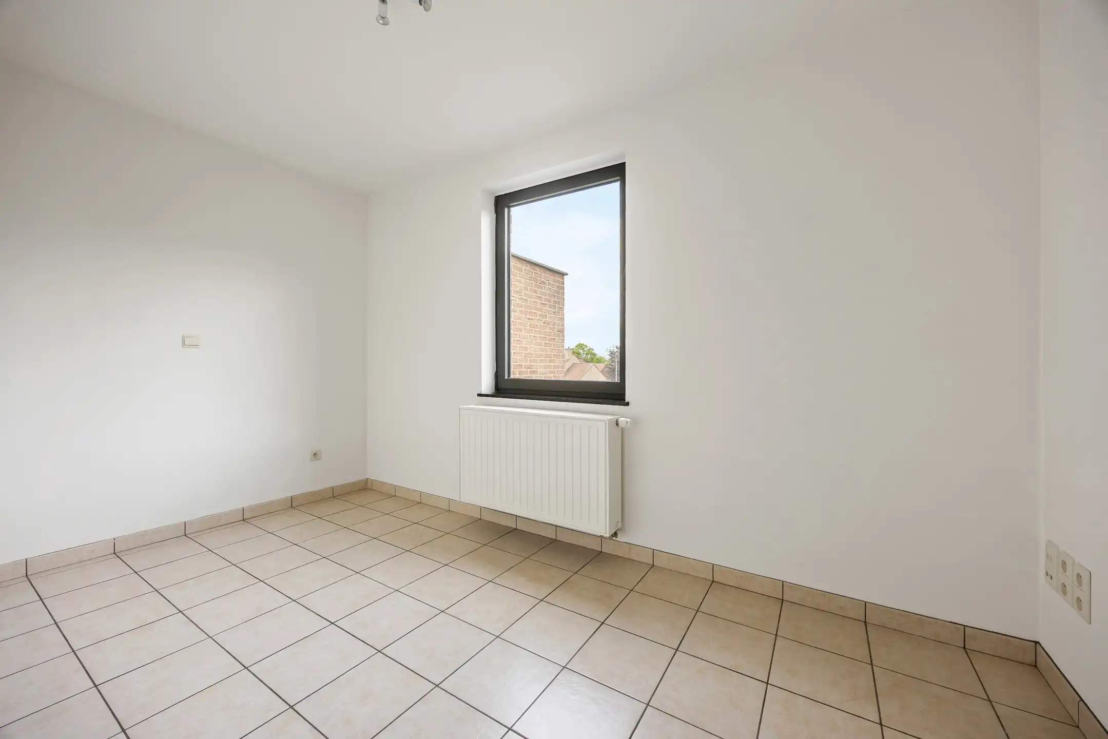 Instapklare woning met tuintje te Vlijtingen foto 11