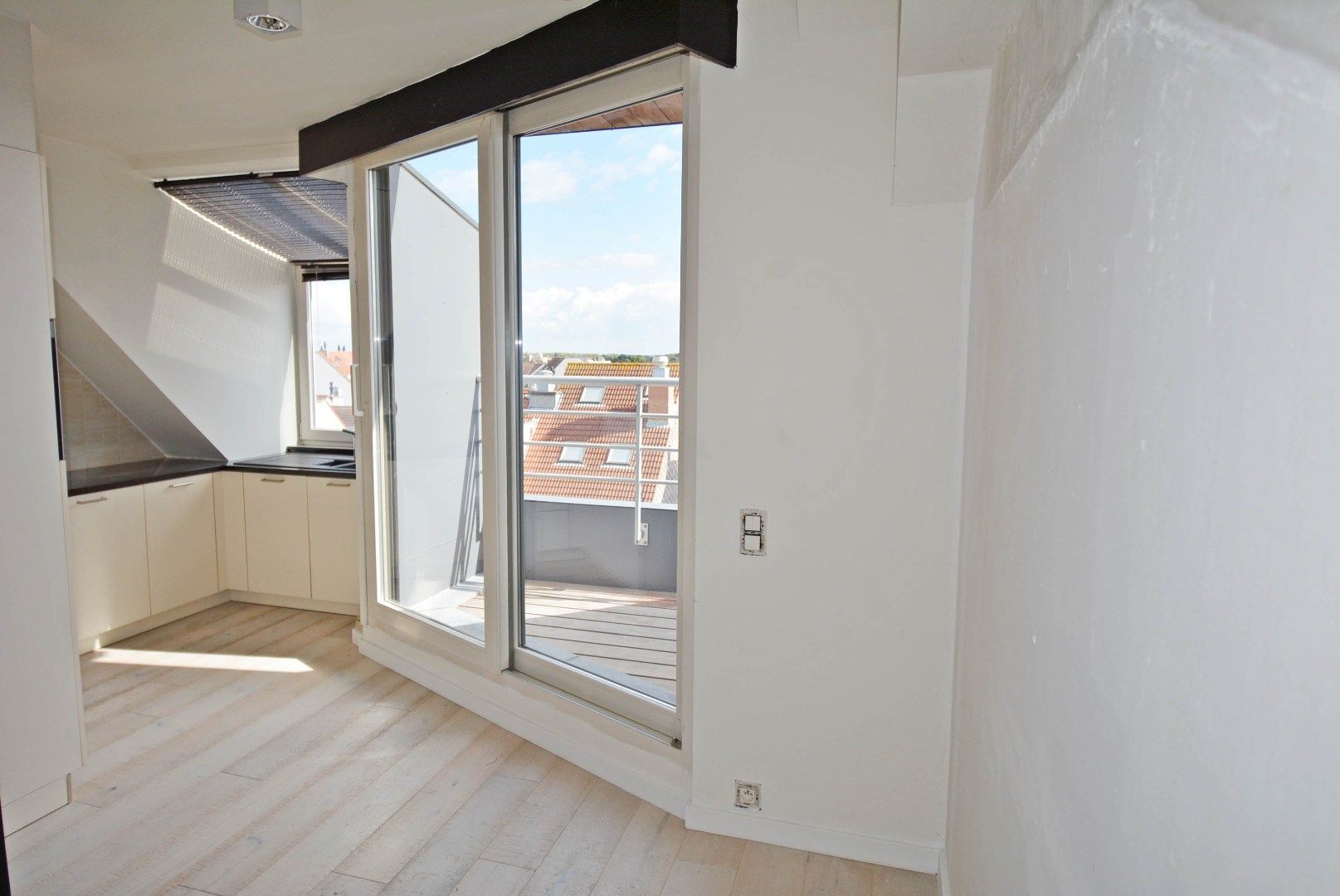 centraal gelegen duplex dak appt in recent gebouw  foto 6