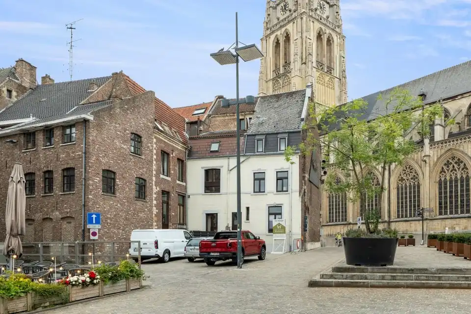 UNIEKE KANS: HANDELSHUIS MET HORECA EN WOONGELEGENHEID IN HET HART VAN HISTORISCH TONGEREN foto 32