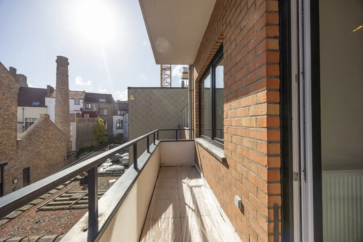 Gerenoveerd drie slaapkamer appartement foto 18