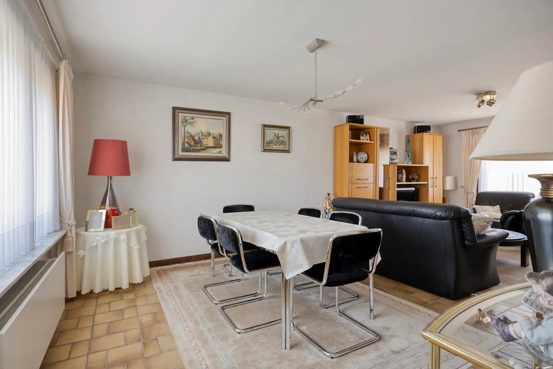 Vrijstaande woning op een perceel van 10a 20ca in een rustige, landelijke omgeving foto 7