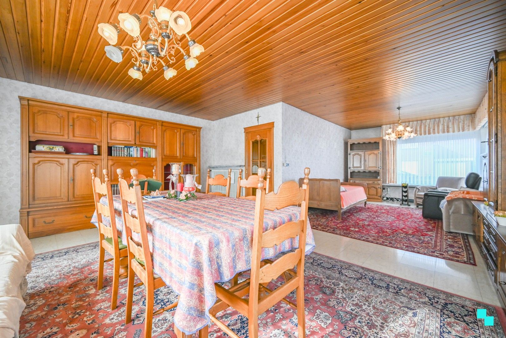 Hoekpand met 4 slaapkamers te Desselgem foto 4