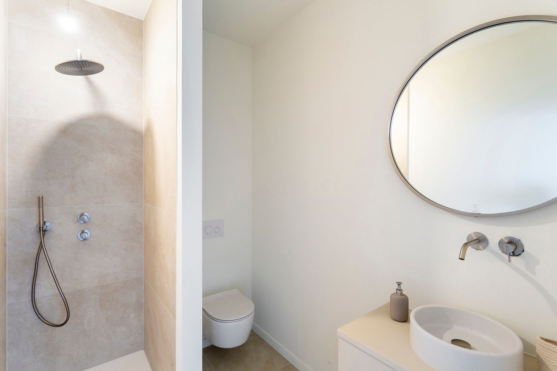 Penthouse op ’t Zuid in Antwerpen: Uw droomhuis wacht op u foto 9