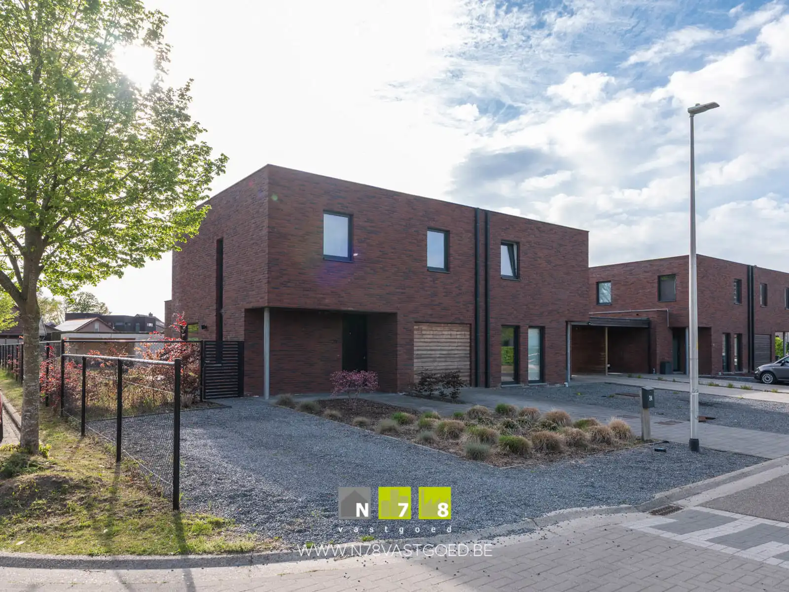 Huis te koop foto {{pictureIndex}}