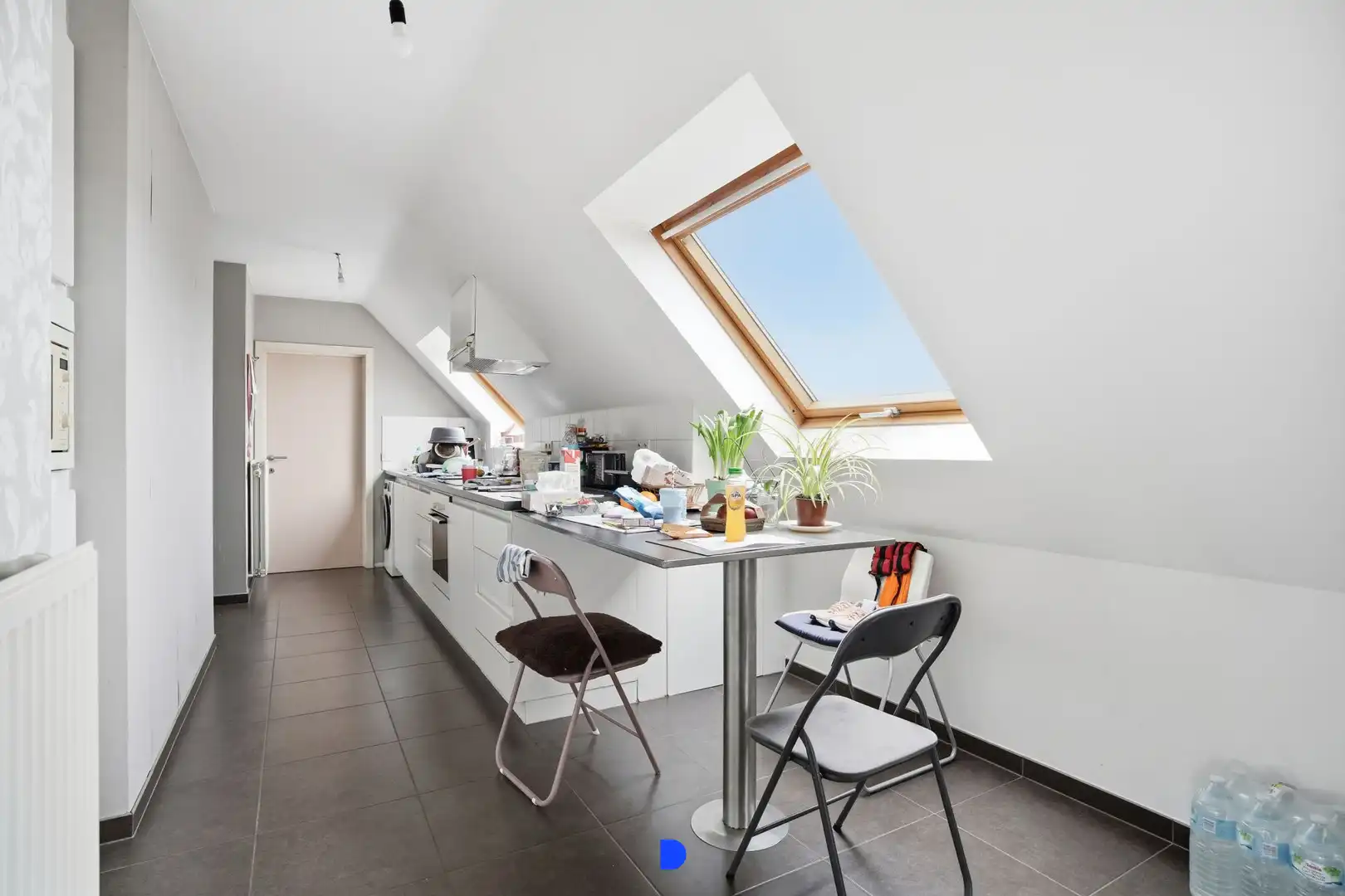 Zeer ruim dakappartement met leuke indeling foto 8