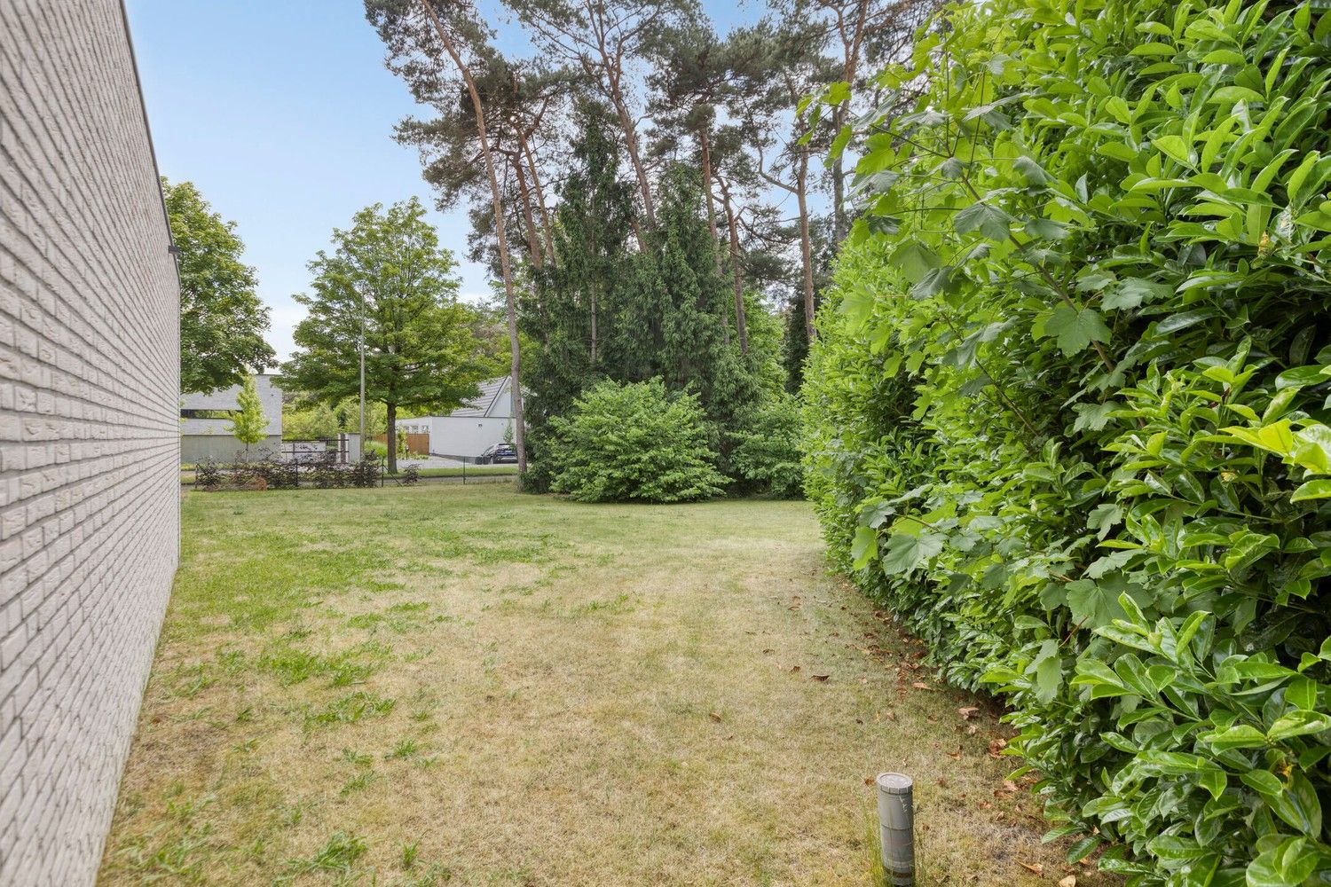 Ruime, energiezuinige bungalow op een toplocatie in residentiële villawijk foto 49