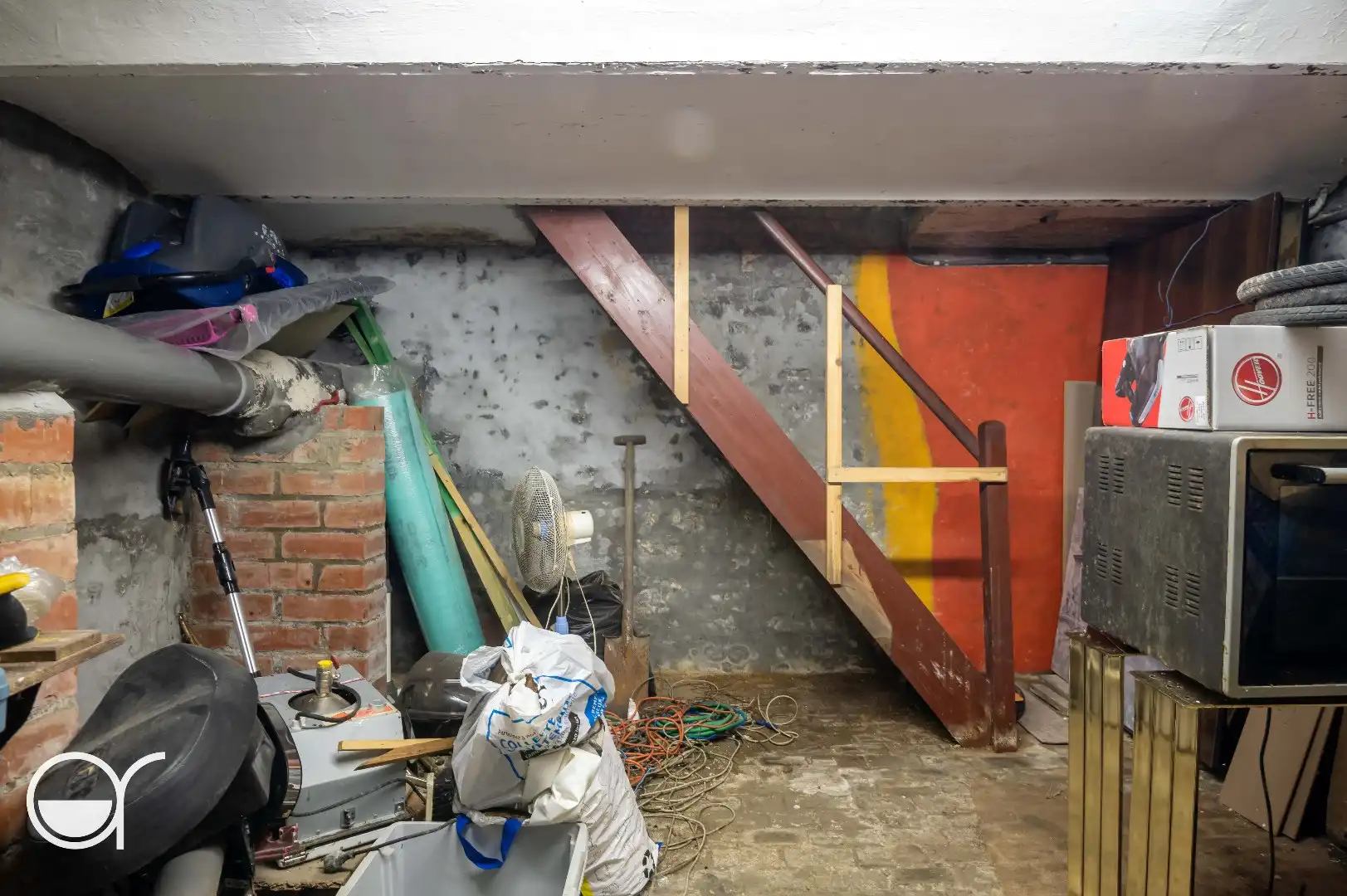 Rijwoning met 5 slaapkamers gelegen vlakbij de Palinghuizen foto 19