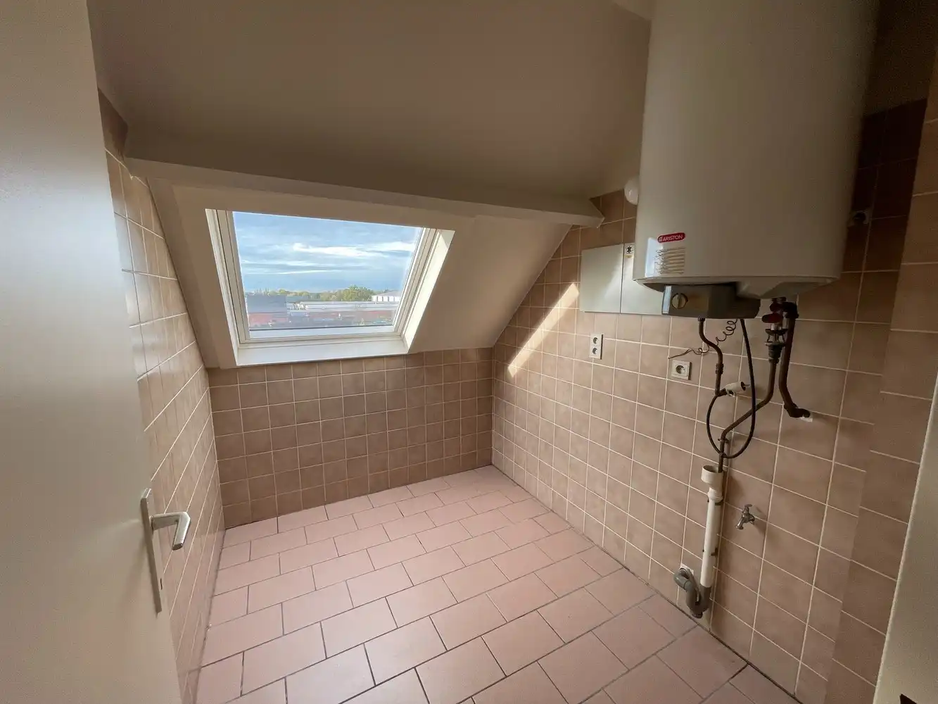 Appartement met o.a. 2 slpk's & garage foto 10