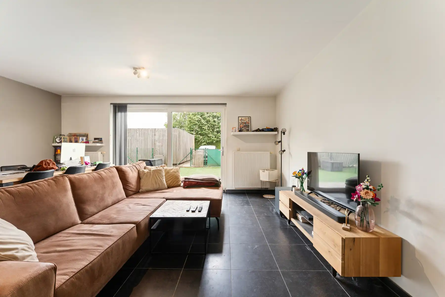 Gelijkvloers appartement met terras en autostaanplaats  foto 9