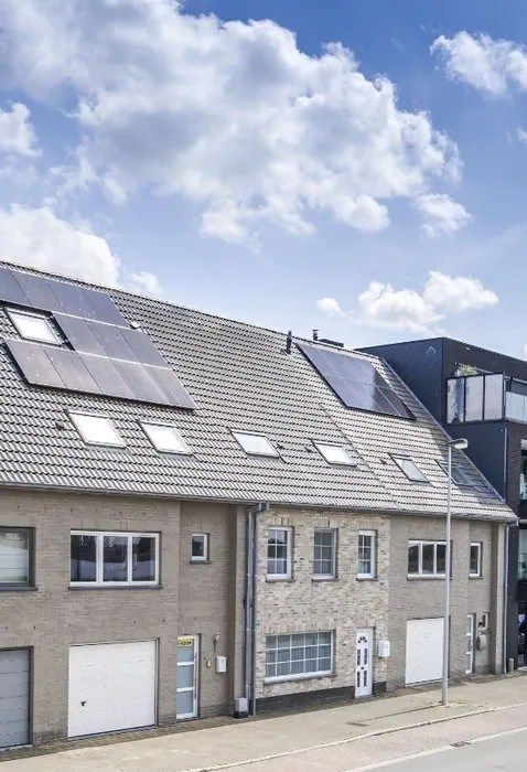 Zeer ruime, recente woning met open zicht op de Spuikom! foto {{pictureIndex}}