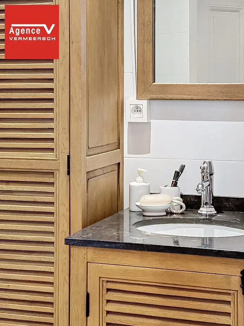 Unieke herenwoning gelegen in de Belle Epoquewijk van Oostende.  foto 15