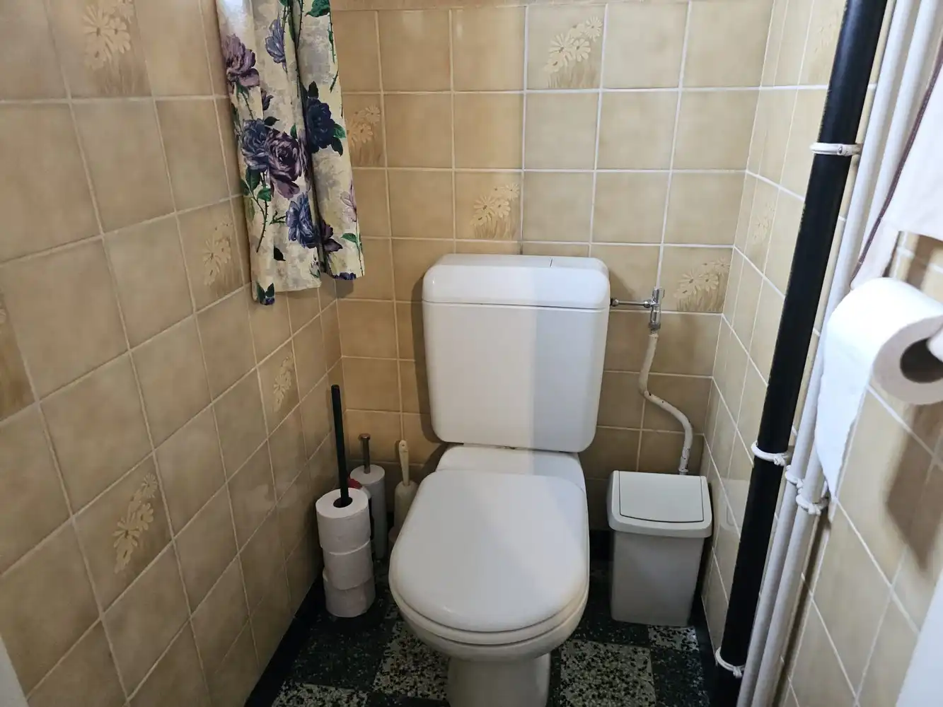 Ruime woning in landelijke stijl foto 12