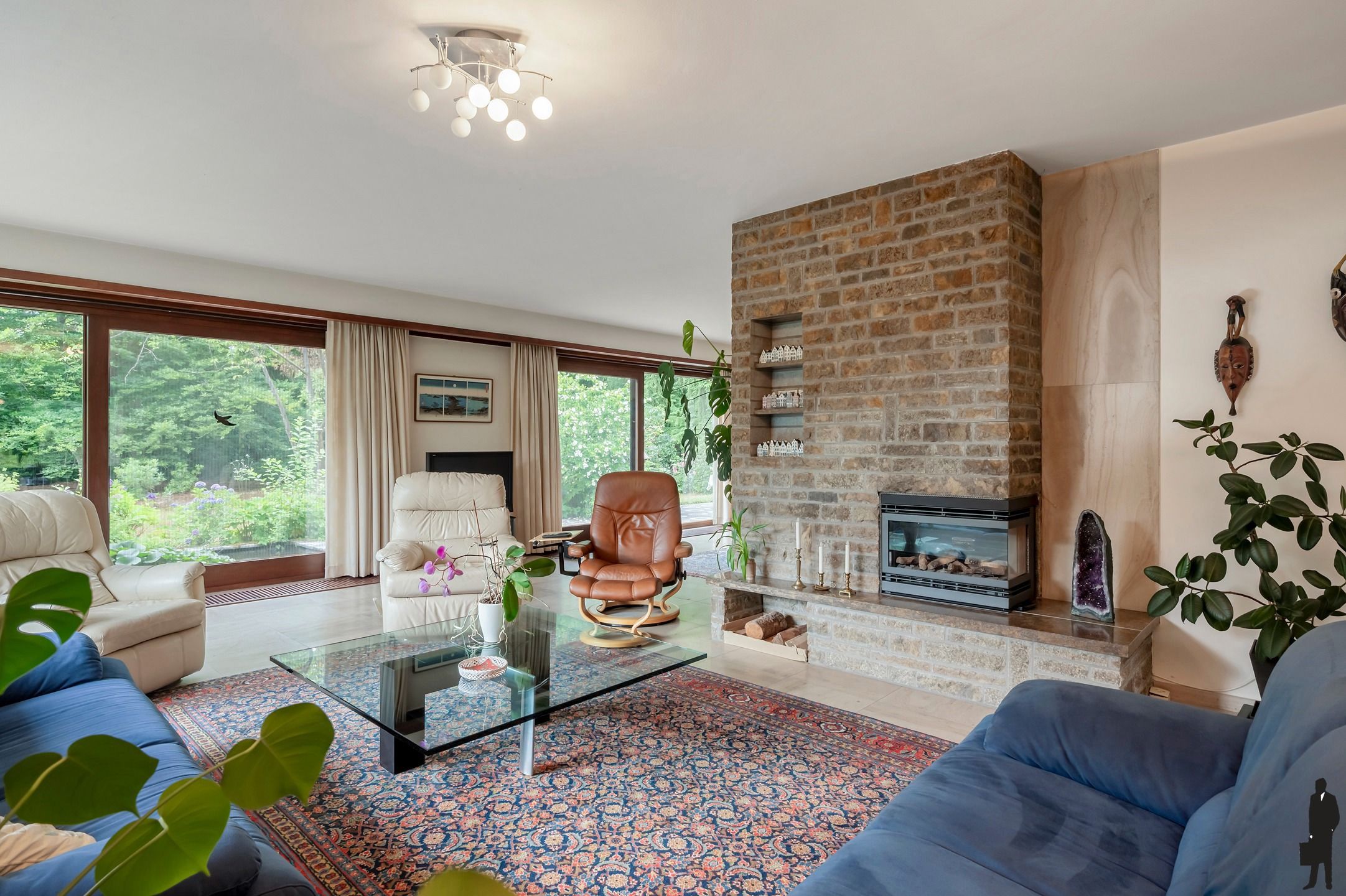 Residentieel gelegen villa op zonnig perceel van ca. 2467m²  foto 4