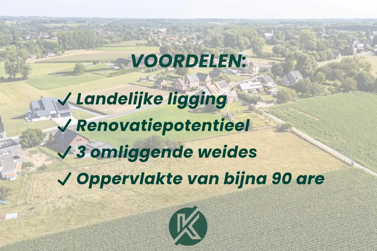 Robuuste woning met omliggende weides foto 3