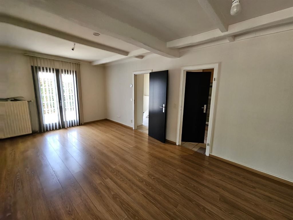 huis met veel slaapkamers foto 8