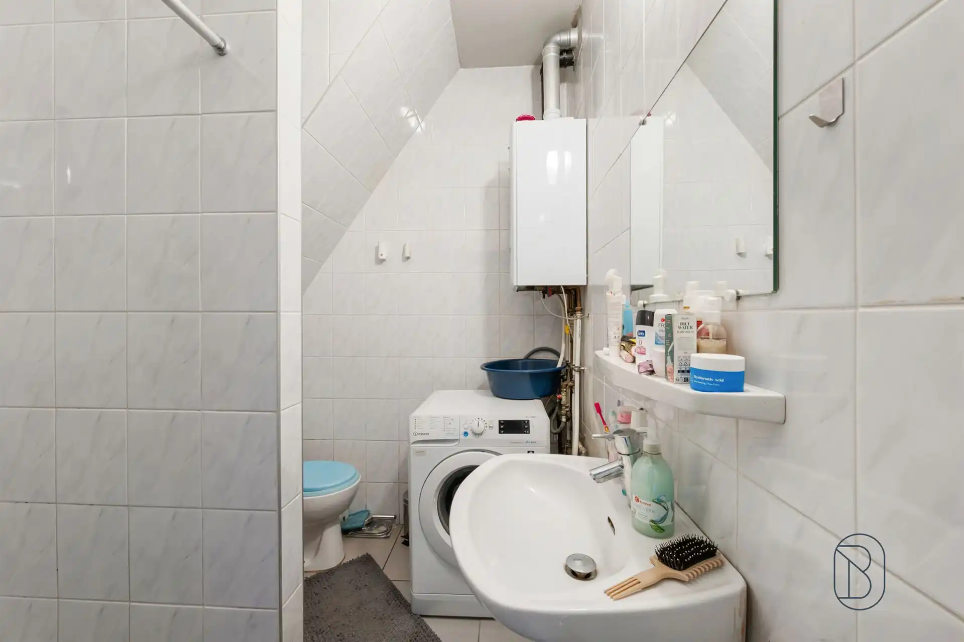 Centraal gelegen instapklare woning met 3 slpk & grote tuin foto 17