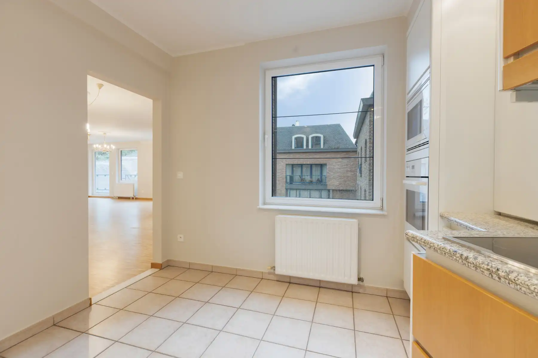 Appartement te huur foto 13