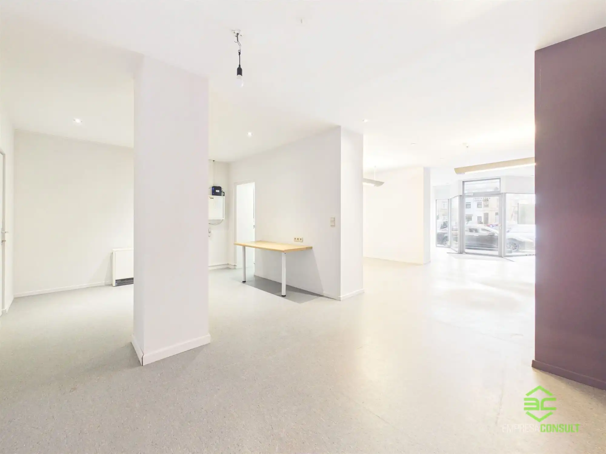 Handelsruimte van 70m² in het centrum! foto 6