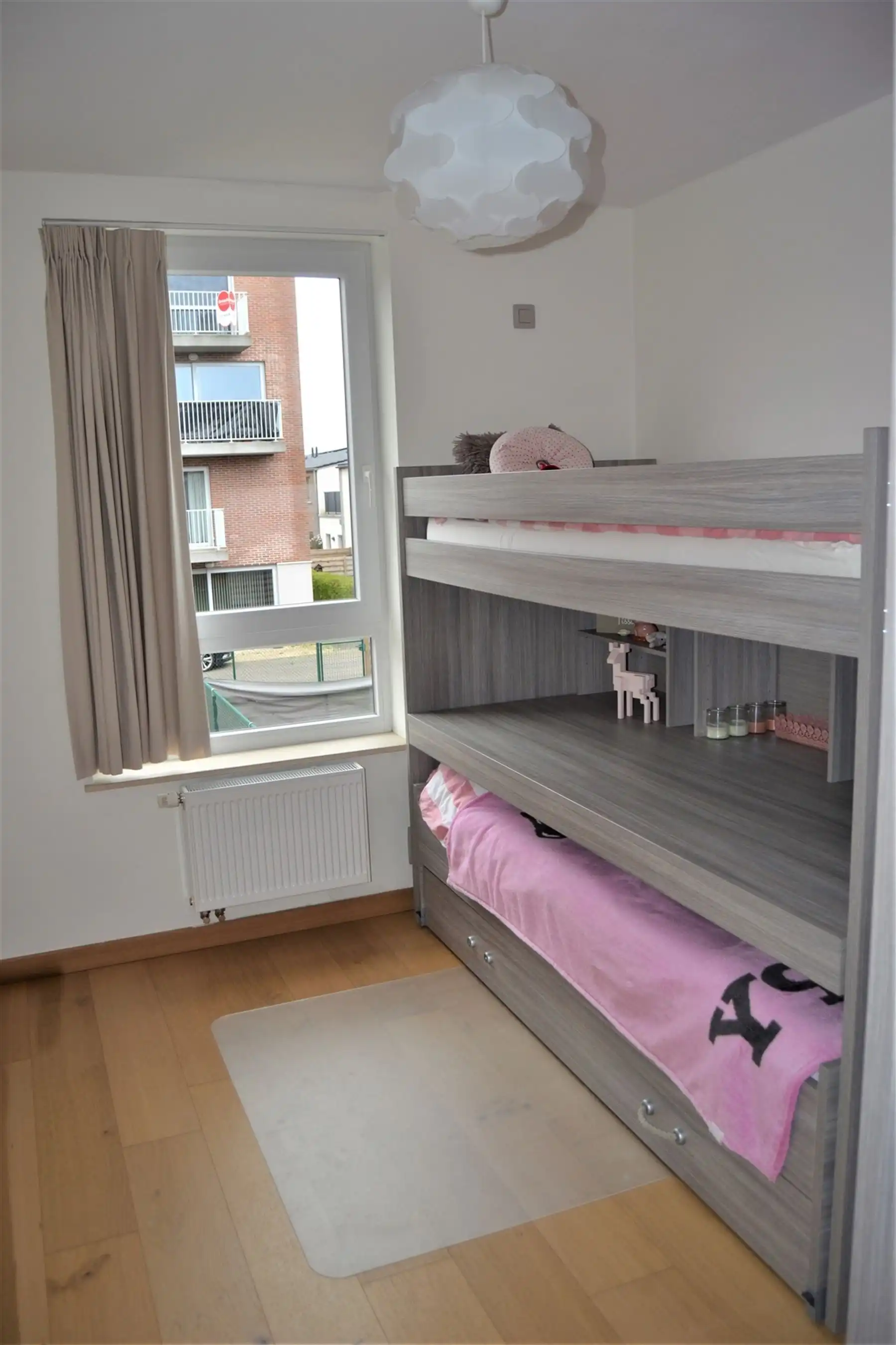 Recente instapklare woning met tuin foto 14