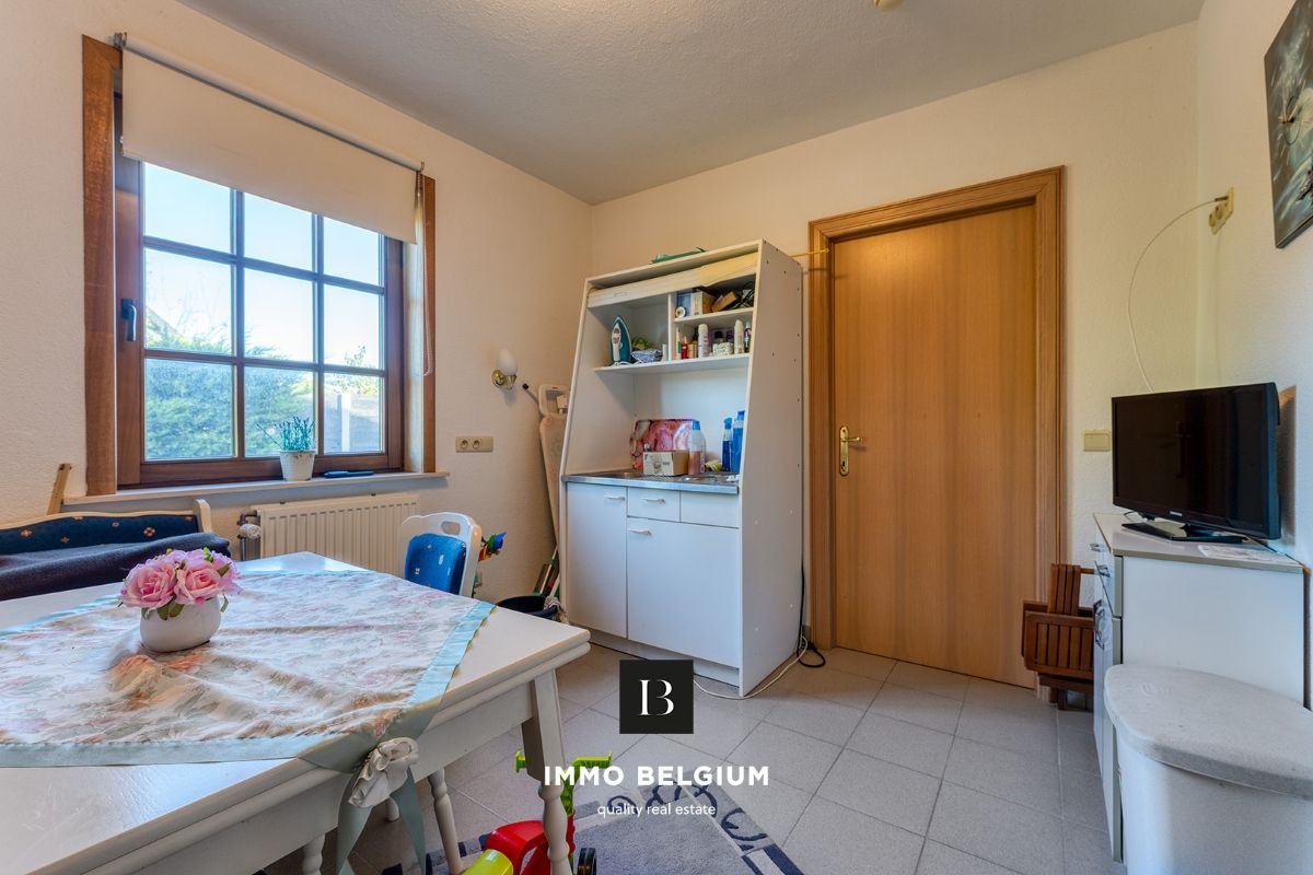 Ruime villa met 5 slaapkamers nabij het centrum foto 9