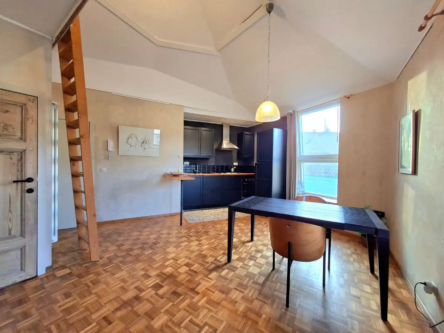 Gezellige dakappartement foto 7