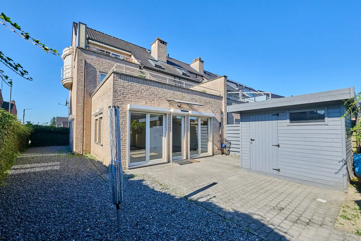 Comfortabel wonen met een heerlijk ruim terras! foto 12