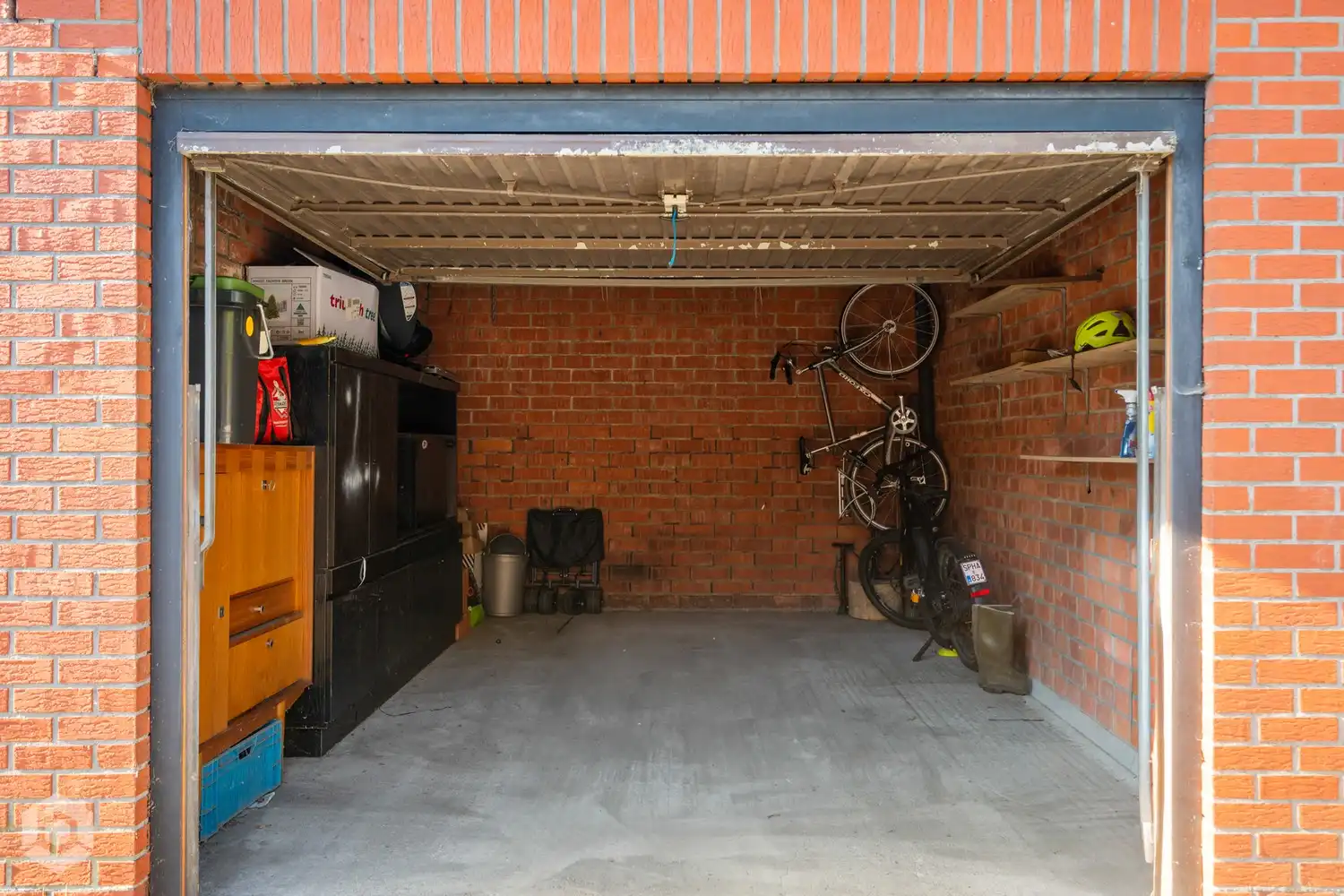 Energie-zuinig 2-slaapkamer appartement met garage te Putte foto 17