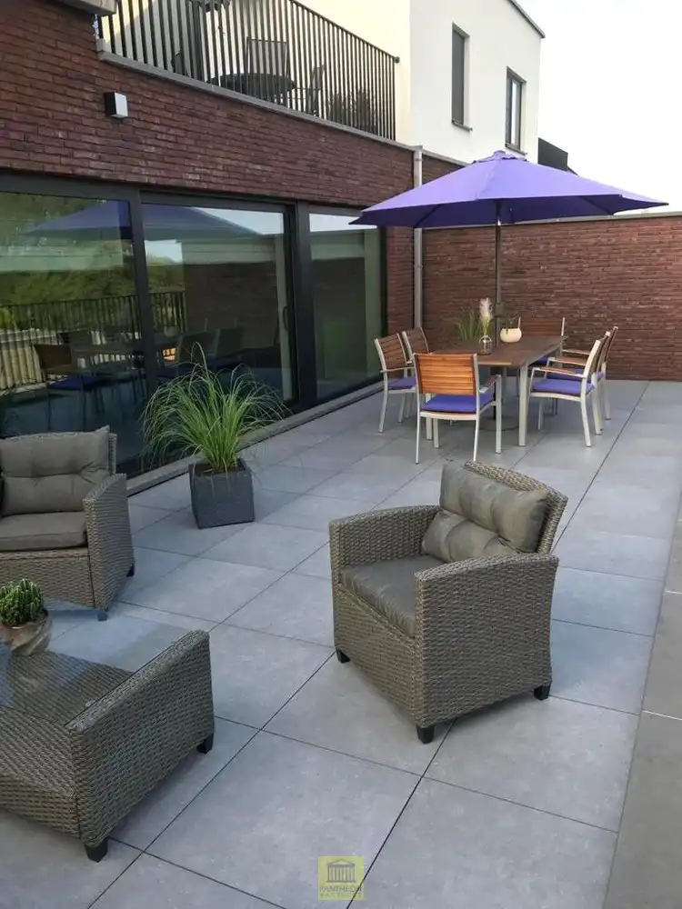 Ruim lichtrijk appartement met groot terras, garage én staanplaats! foto 7